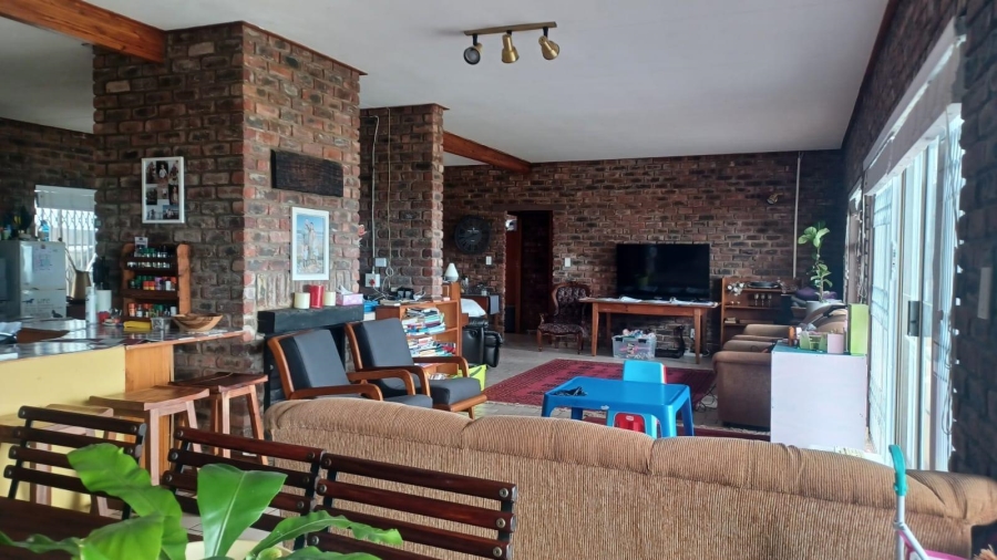 5 Bedroom Property for Sale in Dana Bay Western Cape